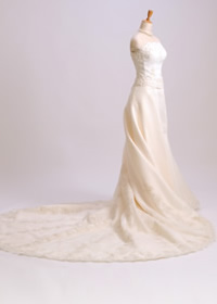 マーメイドライン ウエディングドレス販売